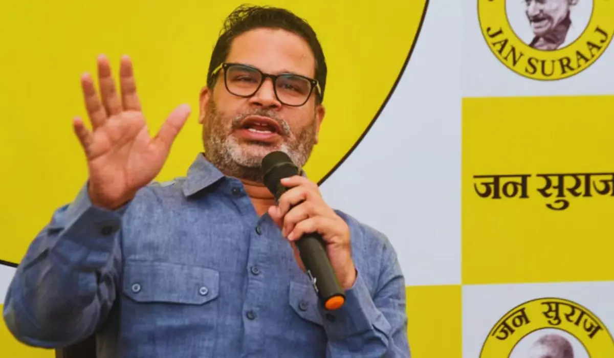 लालू यादव पर PK का फिर वार, बोले -  30 साल से राजा और अब 9वीं पास बेटे को बनाना चाहते हैं उत्तराधिकारी