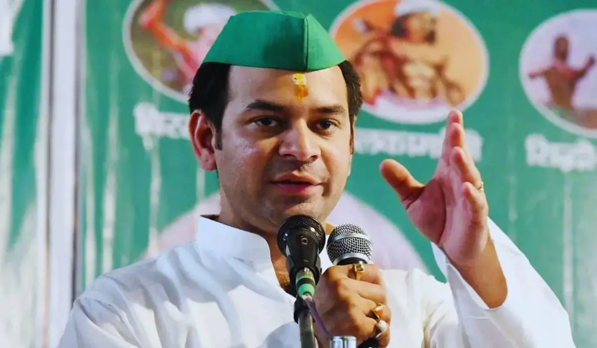 Bihar Politics: तेज प्रताप यादव का सनसनीखेज आरोप, कहा- पाँच परिवार रच रहे मेरे खिलाफ षड्यंत्र